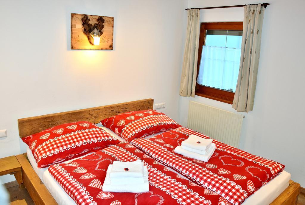 Tennladen Apartments Niederau Room photo